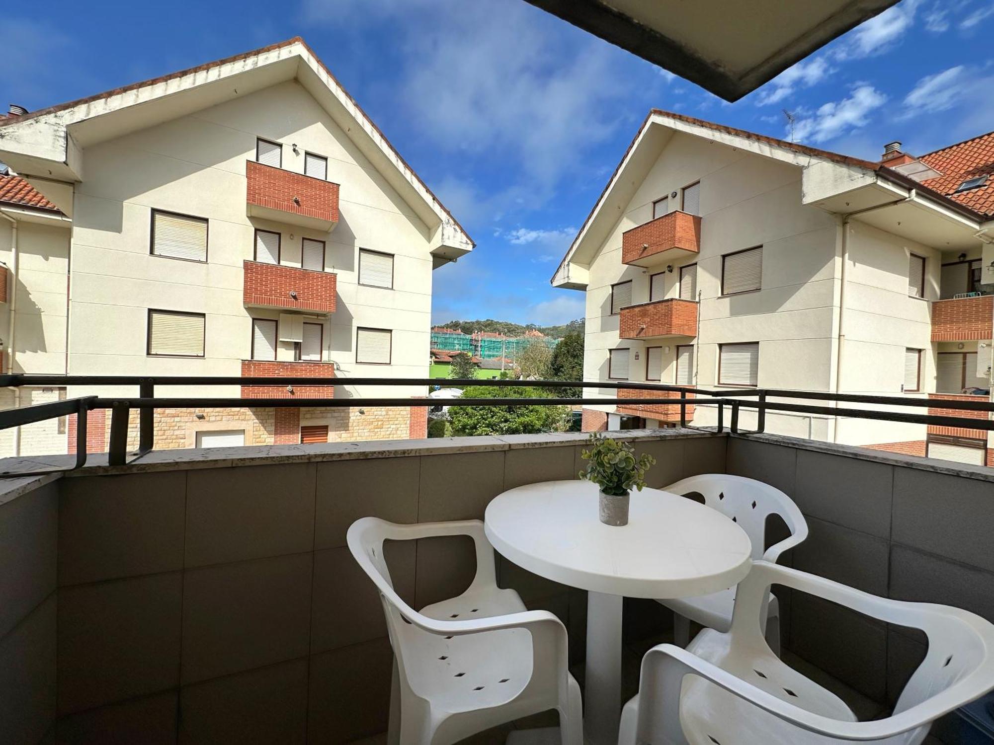 Apartamento Playas De Quejo Исла Экстерьер фото
